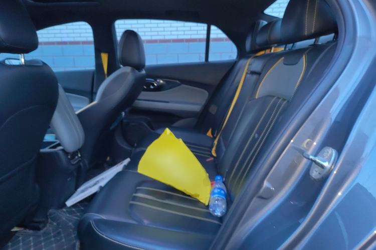 Used GAC Trumpchi EMPOW 2021 270T DCT J15 Version Left Rear Seat