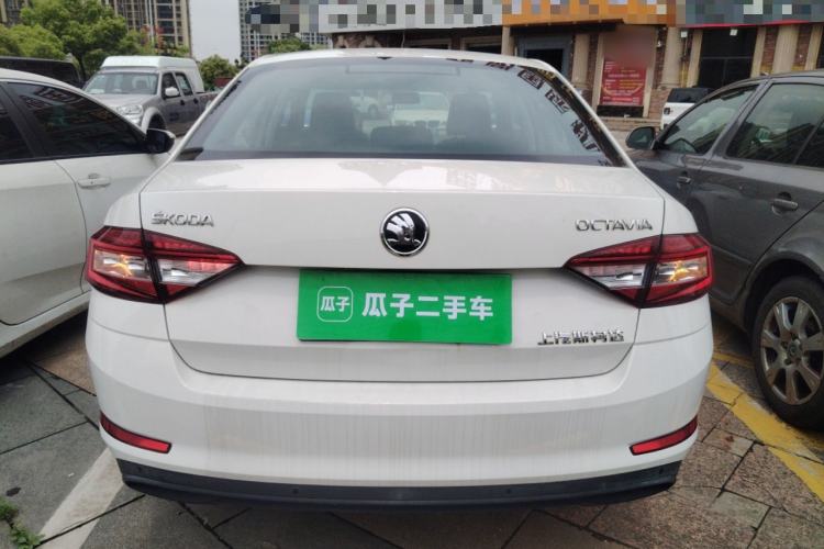 Used Skoda Octavia 2018 1.6L Automatic Comfort Edition
