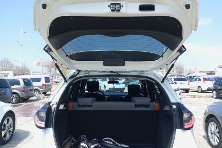 Used Honda LIFE 2021 1.5L CVT SPORT Heartbeat Edition Trunk