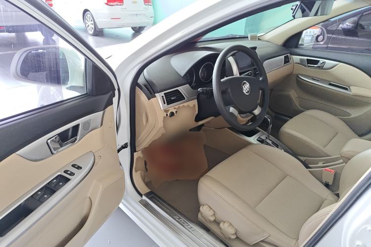 Used Buick Excelle 2013 1.5L Automatic Classic Model