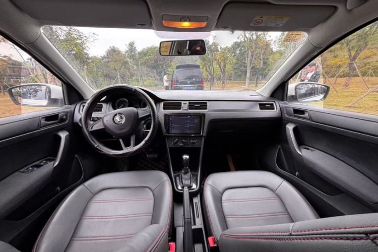 Used Skoda Rapid Spaceback 2019 Revised Version 1.5L Automatic Standard Edition China V Standard