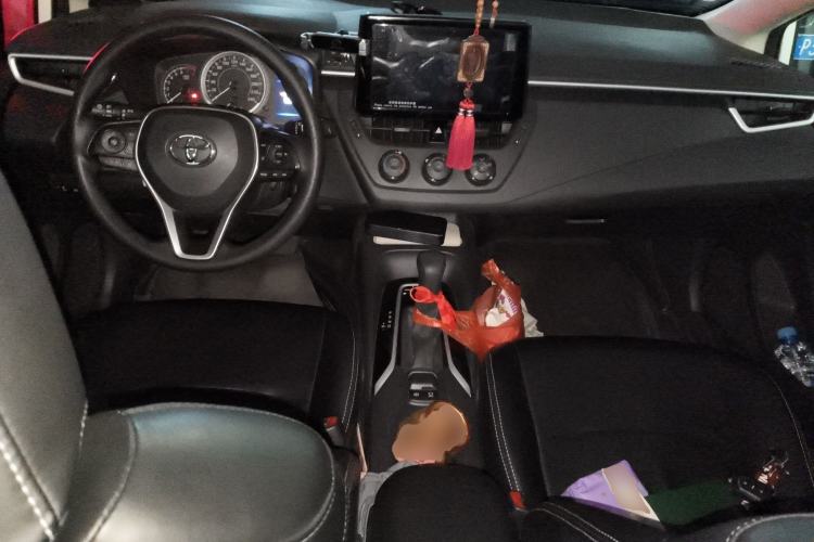 Used Toyota Corolla 2022 TNGA 1.5L CVT Pioneer Edition Center Console