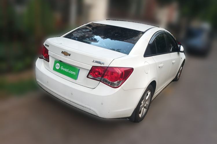 Used Chevrolet Cruze 2011 1.6L SE MT Transformers Edition