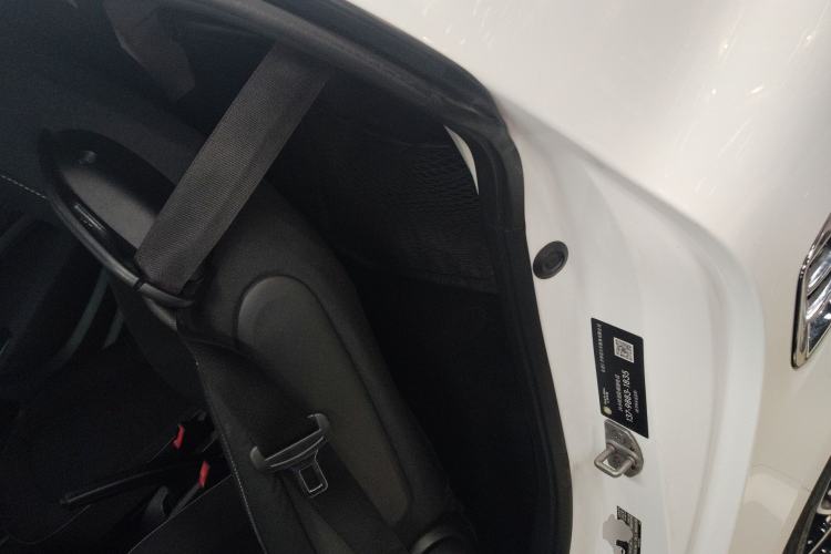 Used smart fortwo 2019 0.9T 66kW Hardtop Engine Version China VI Emission Standard
