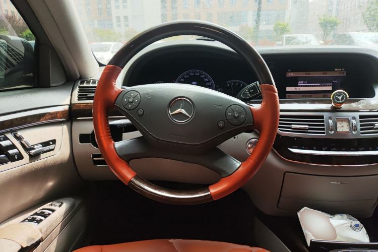 Used Mercedes-Benz S-Class 2010 S 300 L Business Model
