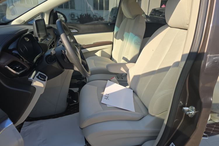 Used Buick GL8 2021 Land Cruiser Executive Class 652T Comfort Model