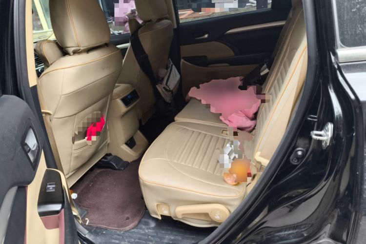 Used Toyota Highlander 2017 2.0T Four-Wheel Drive Luxury Edition 7 Seats