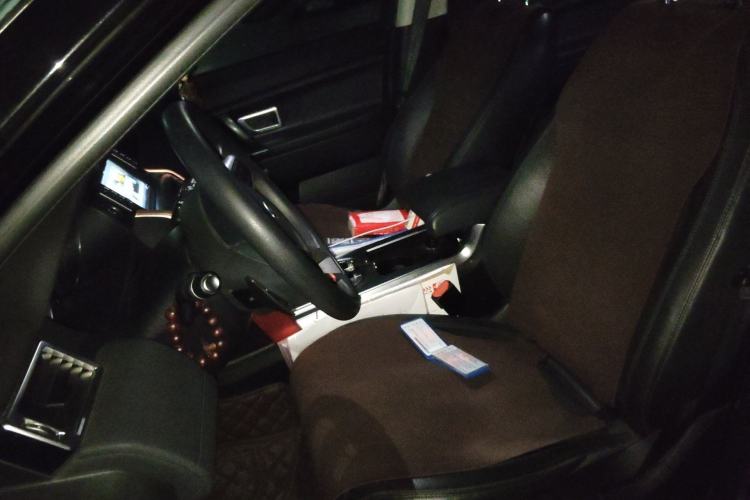 Used Land Rover Discovery Sport 2017 2.0T PURE Left Front Seat