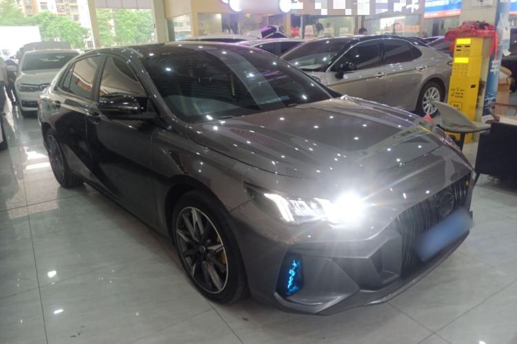 Used GAC Trumpchi EMPOW 2023 270T DCT J16 Version Front Right 45 Deg