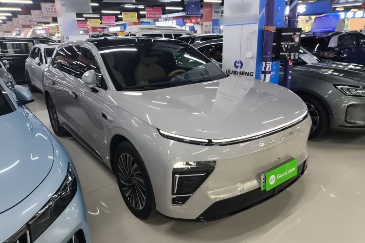 Used EXEED Star Era ET 2024 Extended-Range 240 Ultra All-Wheel Drive Exterior 2