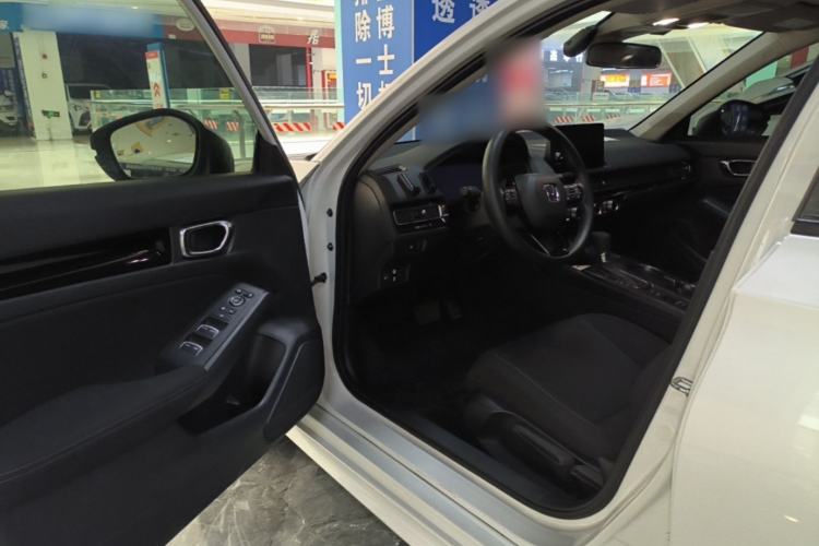 Used Honda Civic 2022 240TURBO CVT Dynamic Edition Driver Seat