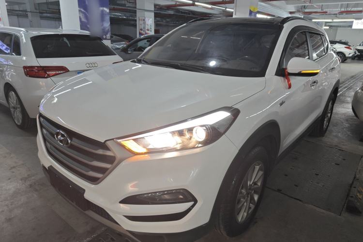 Used Hyundai Tucson 2018 1.6T Dual-Clutch Two-Wheel Drive 15th Anniversary Special Edition