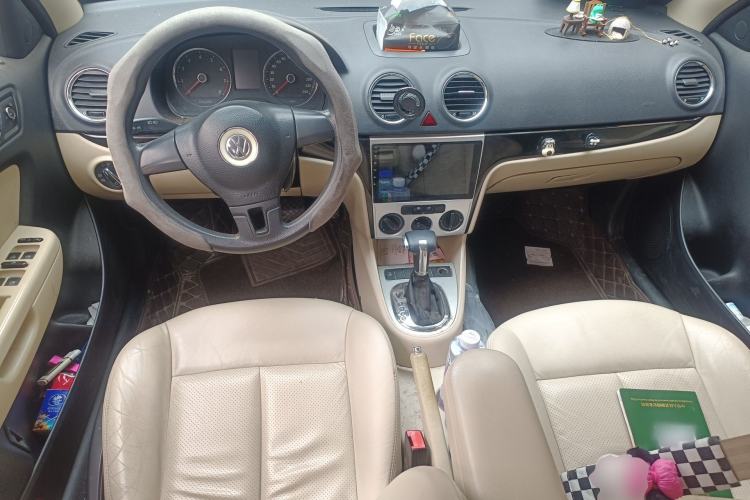 Used Volkswagen Lavida 2011 1.4 TSI DSG Prestige Edition Center Console