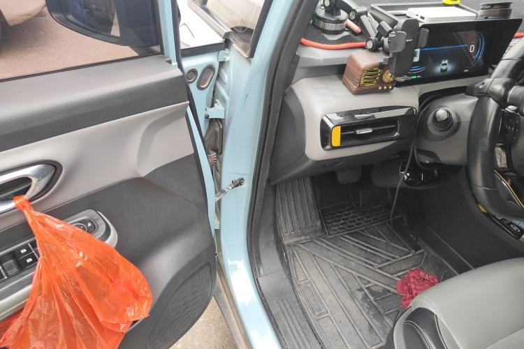 Used AION Y 2022 70 Intelligent Edition Lithium Iron Phosphate
