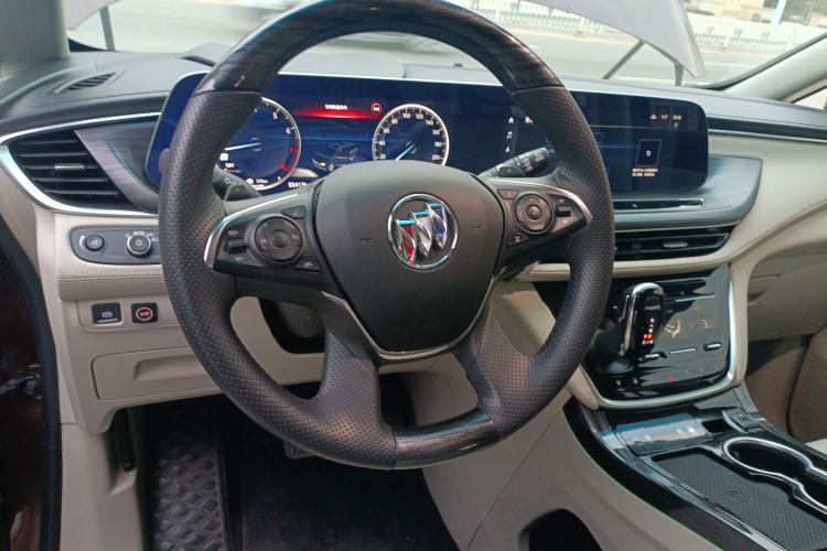 Used Buick GL8 2022 ES Landtrek 653T Comfort Edition