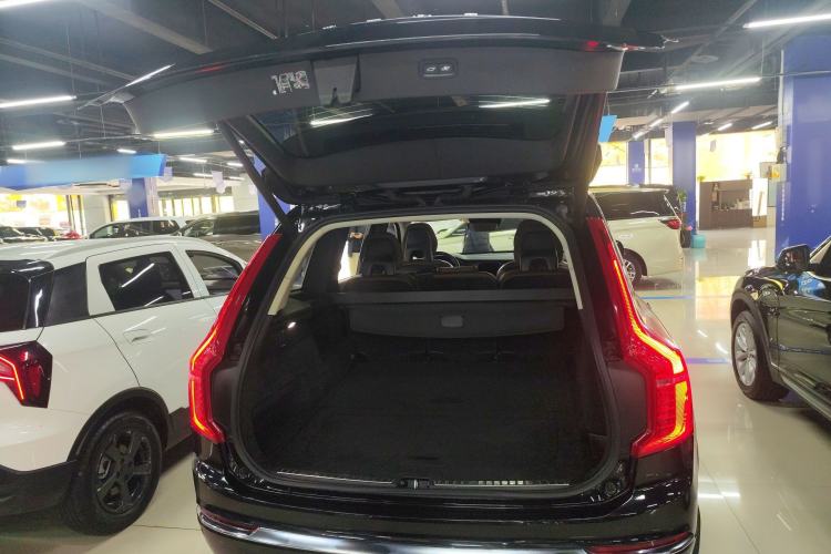 Used Volvo XC90 2020 T5 Smart Drive Luxury Edition 5 Seats
