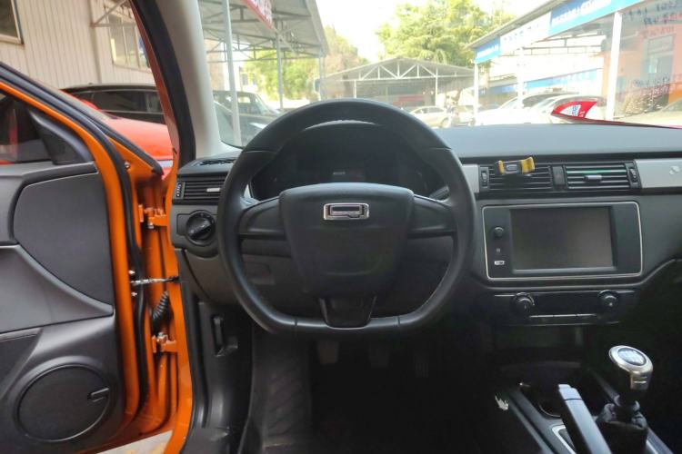 Used Qoros 3 2017 GT 1.6T Manual Enjoyment Model
