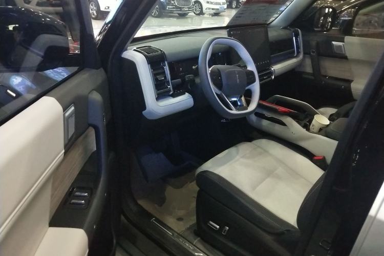 Used iCAR 03 2024 472km Four-Wheel Drive Long-Range Version
