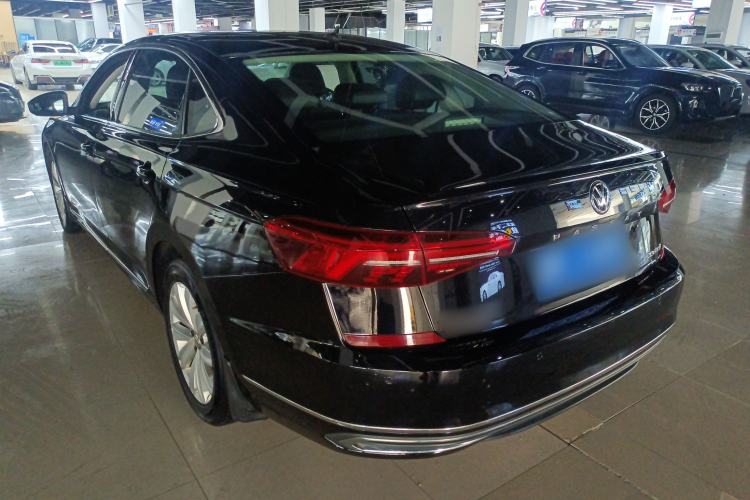 Used Volkswagen Passat 2019 330TSI Elite Edition China VI Rear Left 45 Deg