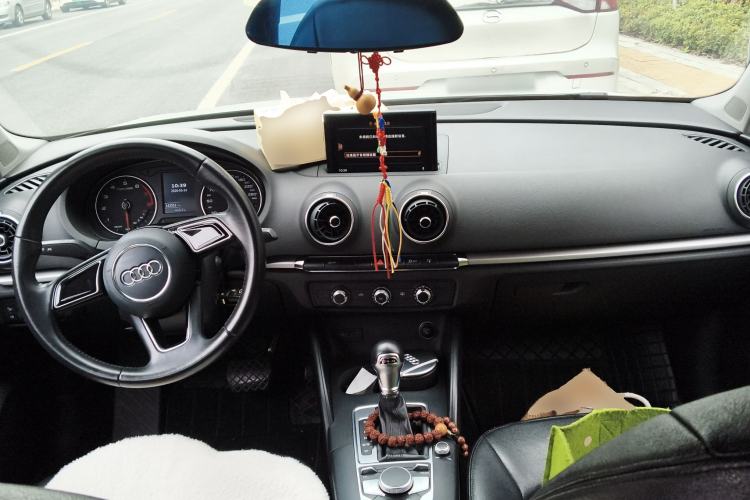 Used Audi A3 2017 Limousine 35 TFSI Ambition Edition
