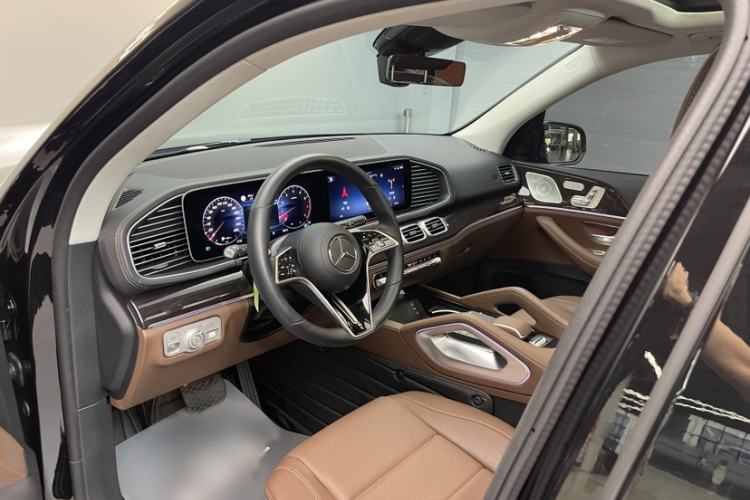 Used Mercedes-Benz GLE 2024 GLE 350 4MATIC Stylish Model
