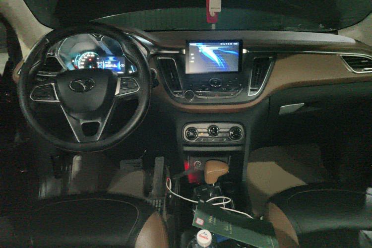 Used Soueast DX7 2015 1.5T Automatic Prestige Model