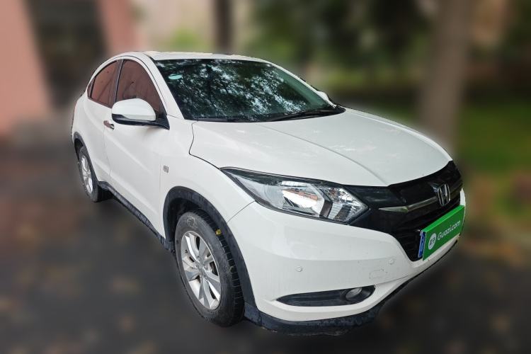 Used Honda Vezel 2015 1.5L CVT two-wheel drive Comfort trim Front Right 45 Deg