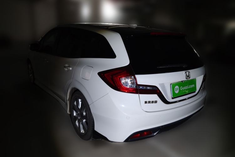 Used Honda Jade 2013 1.8L automatic Comfort version 5 seats