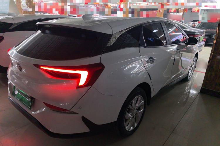 Used Buick Velite 6 2023 430km Range Commuter Version