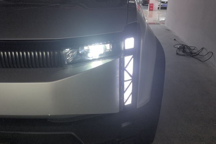 Used iCAR 03 2024 472km Four-Wheel Drive Long-Range Version