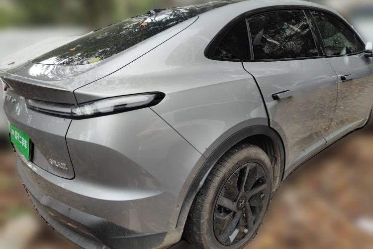 Used ONVO L60 2025 Model—85 kWh Rear-Wheel-Drive Version
