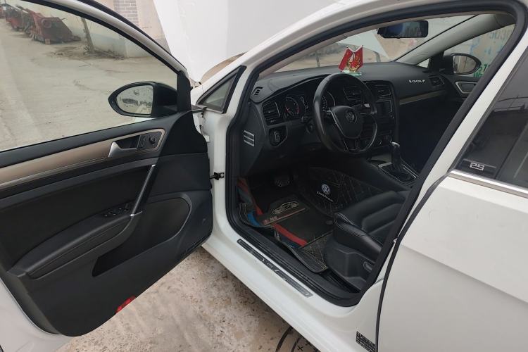 Used Volkswagen Golf 2016 1.4 TSI 25th Anniversary Edition Driver Seat