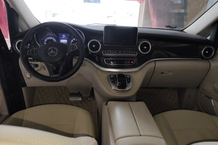 Used Mercedes-Benz V-Class 2016 V 260 L Prestige Extended Edition