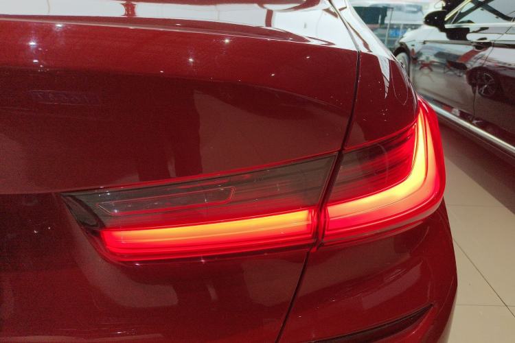 Used BMW 3 Series 2021 Restyled 325i M Sport Package
