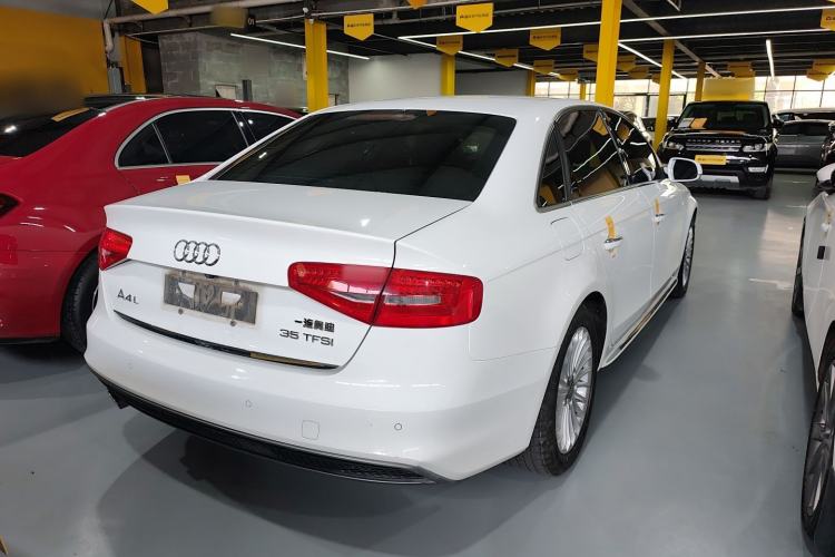 Used Audi A4L 2016 35 TFSI Collection Edition S line Comfort Model Rear Right 45 Deg