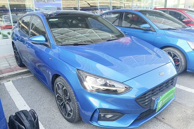 Used Ford Focus 2021 Sedan EcoBoost 180 Automatic ST Line
