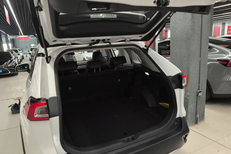 Used Toyota Wildlander 2023 2.0L CVT Four-Wheel Drive Luxury PLUS Edition Trunk