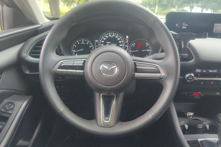 Used Mazda 3 Axela 2021 2.0L Automatic Zhiqing Edition Steering Wheel