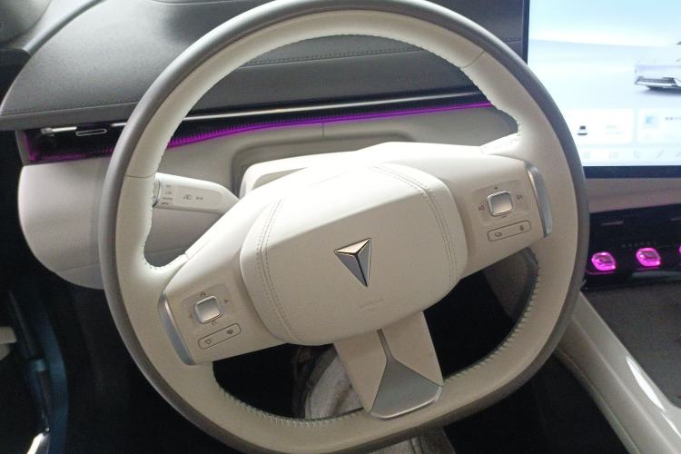 Used Deepal L07 2024 230Max Qiankun Intelligent Driving ADS SE Range-Extended Version