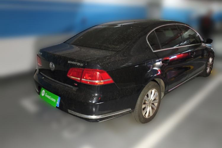 Used Volkswagen Magotan 2013 1.8TSI Luxury Model Rear Right 45 Deg