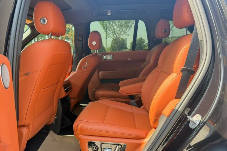 Used Li Auto L8 2023 Air model Interior 3