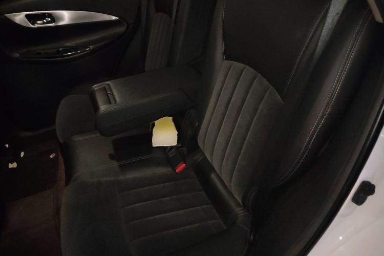 Used Infiniti QX50 2015 2.5L Comfort Edition Left Rear Seat