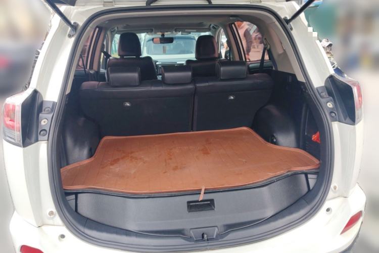 Used Toyota RAV4 2016 2.0L CVT Two-Wheel Drive Smart Edition China V Standard