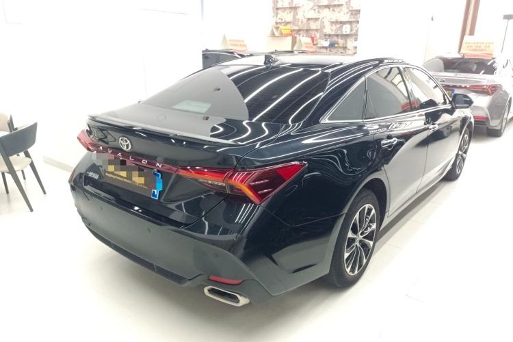 Used Toyota Avalon 2022 2.5L Luxury Edition
