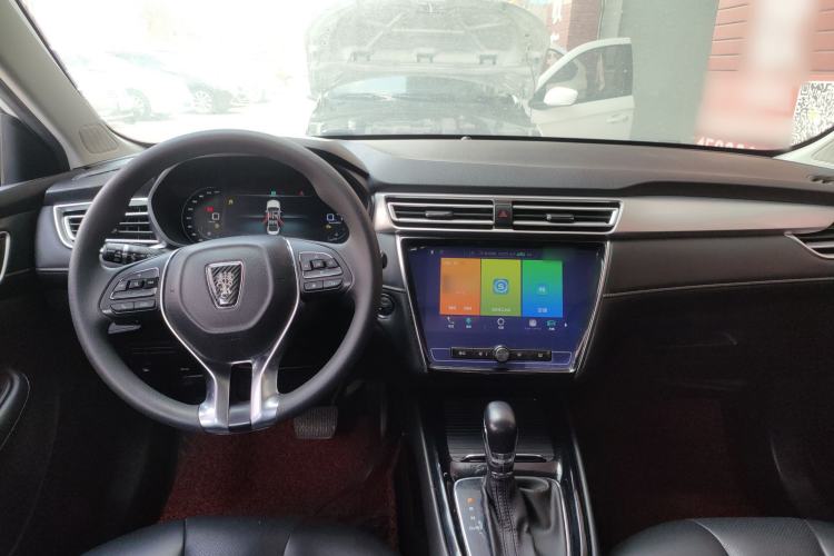 Used Roewe i5 2019 20T Automatic 4G Connect Luxury Flagship Edition
