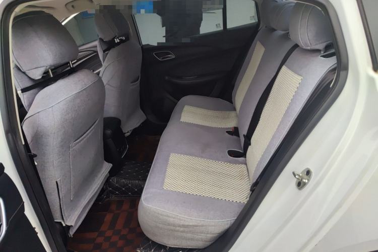 Used Roewe i5 2020 1.5L Manual 4G Connect Luxury Edition