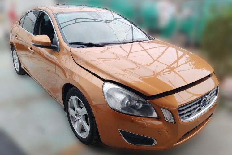 Used Volvo S60 2013 T5 Comfort Edition