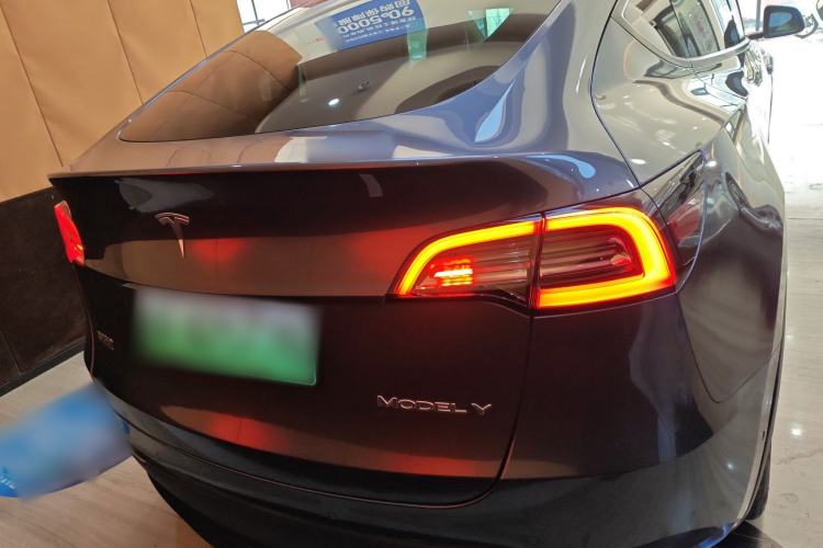 Used Tesla Model Y 2022 Rear-Wheel-Drive Version