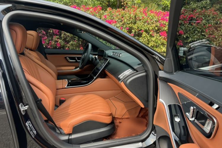 Used Mercedes-Benz S-Class 2024 Restyled S 400 L Business Version
