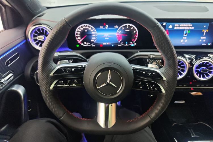Used Mercedes-Benz A-Class 2025 A 200 L Fashion Model Steering Wheel